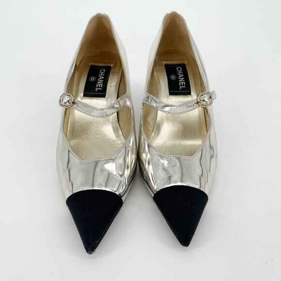 Chanel Laminated Metallic Calfskin Grosgrain Cap Toe CC Pointed Toe Wedge EU 37 - Picture 6 of 15